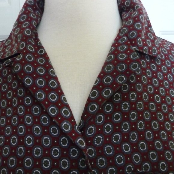 Unworn Bristol County blouse/skirt set - Picture 5 of 11